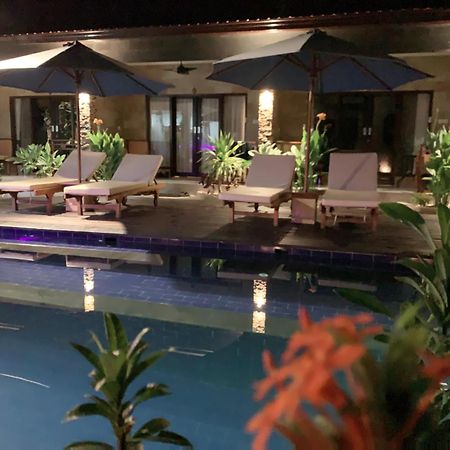 Relax Villas 길리 아이르 외부 사진