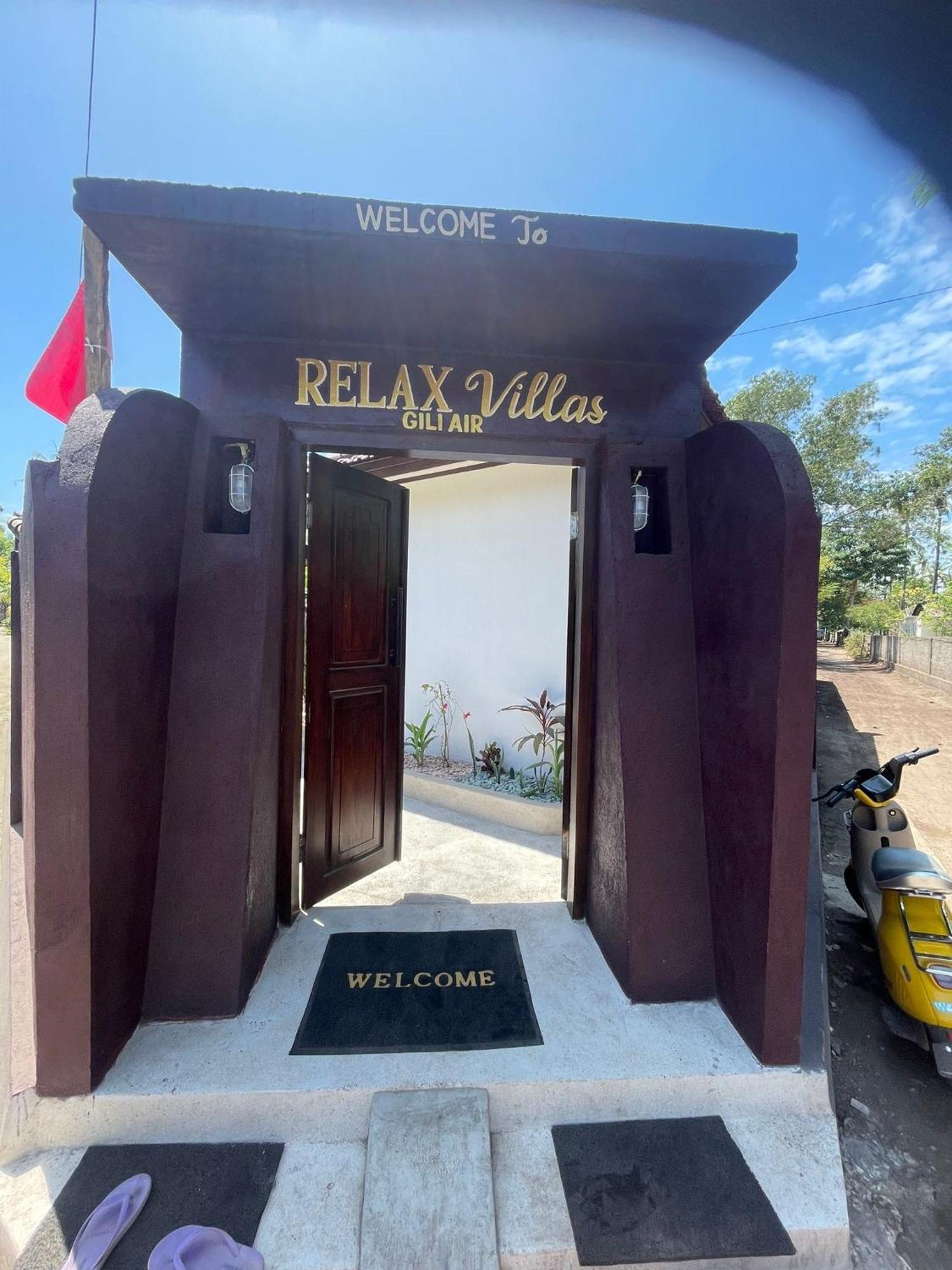 Relax Villas 길리 아이르 외부 사진