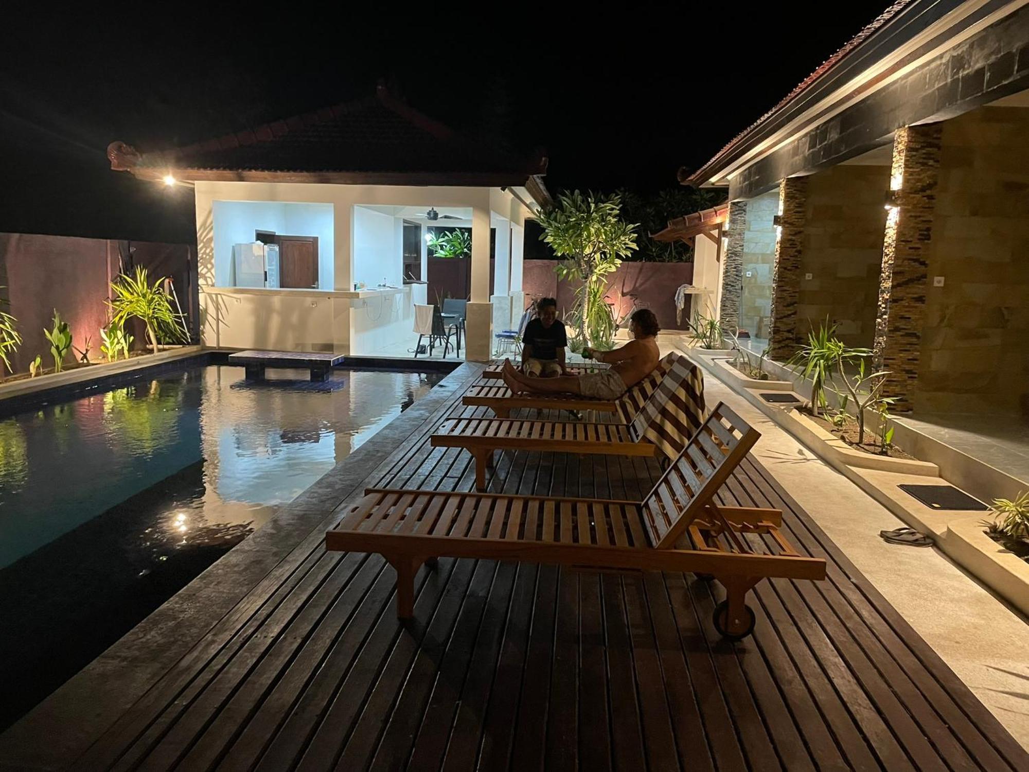 Relax Villas 길리 아이르 외부 사진